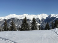 阿尔卑斯冬天雪山图片
