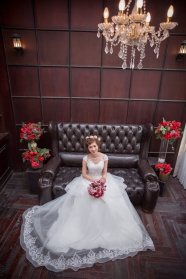 欧式风格室内婚纱摄影图片