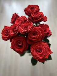 十一枝红玫瑰花束图片