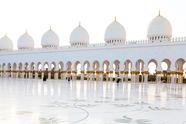 白色清真寺圆顶建筑摄影图片