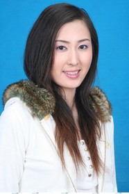 高清纯真美女图片下载