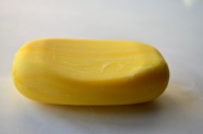 黄色硫磺皂图片