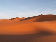 沙漠沙丘景观图片