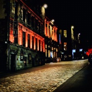 苏格兰爱丁堡夜景图片