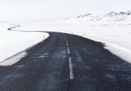 冬天公路雪景图片