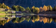 奥地利镜子湖风景图片