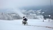 制雪机图片