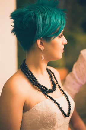 A hairstyle that makes you more beautiful and younger  Hair Styles+Hair Weaving 織髮