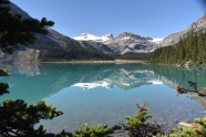 湖光山色美丽风景图片