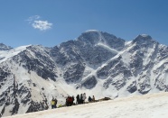 高加索高地雪山图片