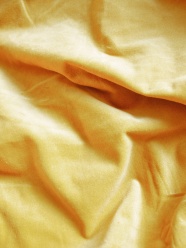 黄色丝绸纹理背景图片