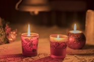 节日红蜡烛烛光图片