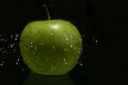 绿色苹果广告摄影图