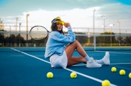网球美女人体艺术摄影图片