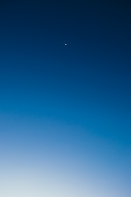 蓝色背景图片渐变