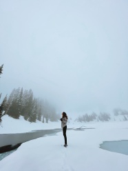 冬季美女风景图片