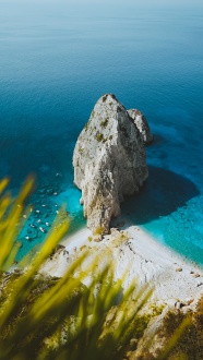 蓝色天然海岸风景图片