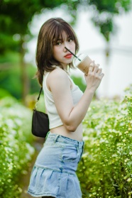 gogo大胆亚洲人体艺术摄影