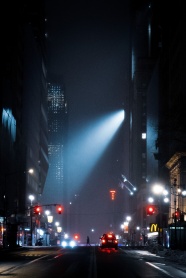 夜幕城市街景图片