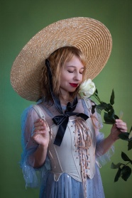 俄罗斯女生时尚写真图片