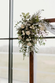 婚礼花束白玫瑰图片