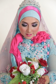 穆斯林新娘美女图片