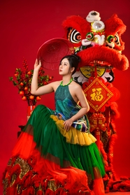 亚洲美女春节个人写真艺术照图片