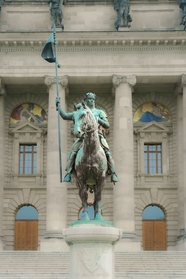 慕尼黑马术雕像纪念碑图片
