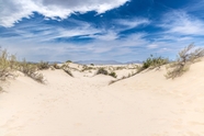 新墨西哥蓝色天空白色沙丘图片