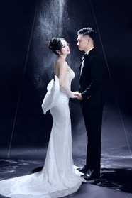 亚洲新婚夫妇唯美婚纱照写真图片