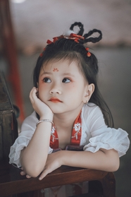 中国传统古风汉服小萝莉写真图片