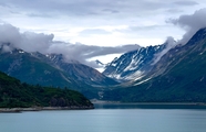 阿拉斯加州冰川湾国家公园山水风景图片