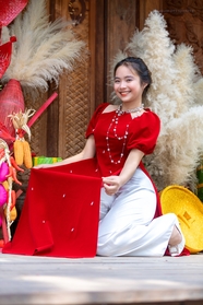 春节传统时尚亚洲美女摄影图片