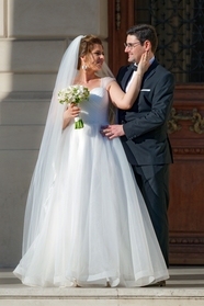 欧美白色婚纱新娘新郎婚纱摄影图片